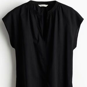 H&M CAP-SLEEVED BLOUSE - BLACK NWOT